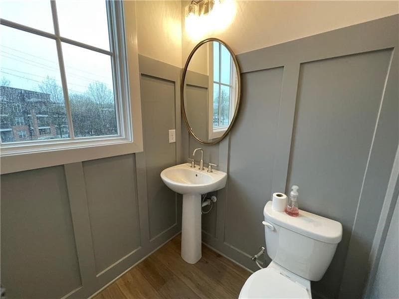 3 bedroom, 3 bathroom, 1,853 sq ft condominium for sale at 1273 Longreen Terrace 8, Atlanta, GA 30318 — photo 10