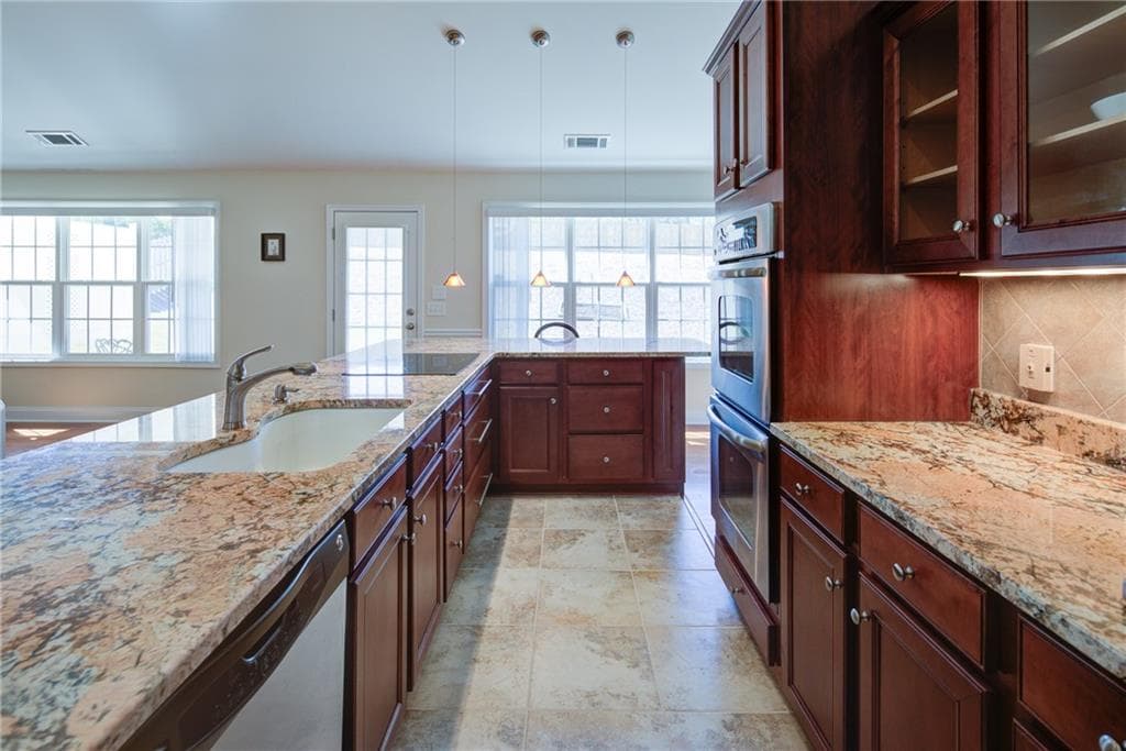 4 bedroom, 3 bathroom, 2,890 sq ft single family residence for sale at 111 River Mill Lane, Dawsonville, GA 30534 — photo 5
