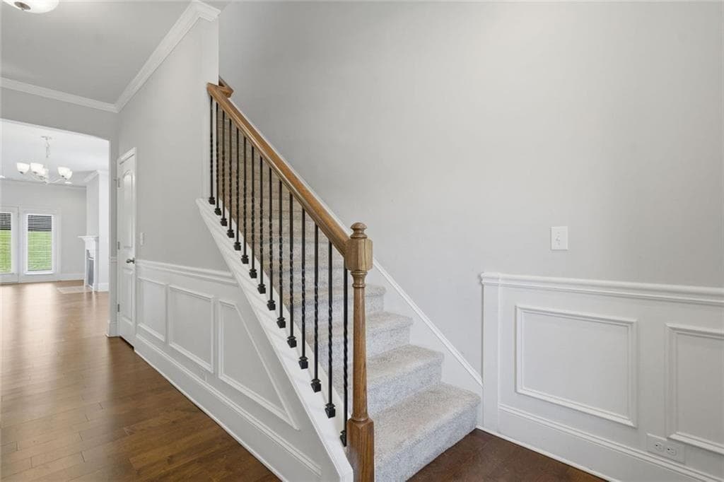 5 bedroom, 3 bathroom, 2,442 sq ft single family residence for sale at 4480 Huron Drive, Cumming, GA 30028 — photo 4