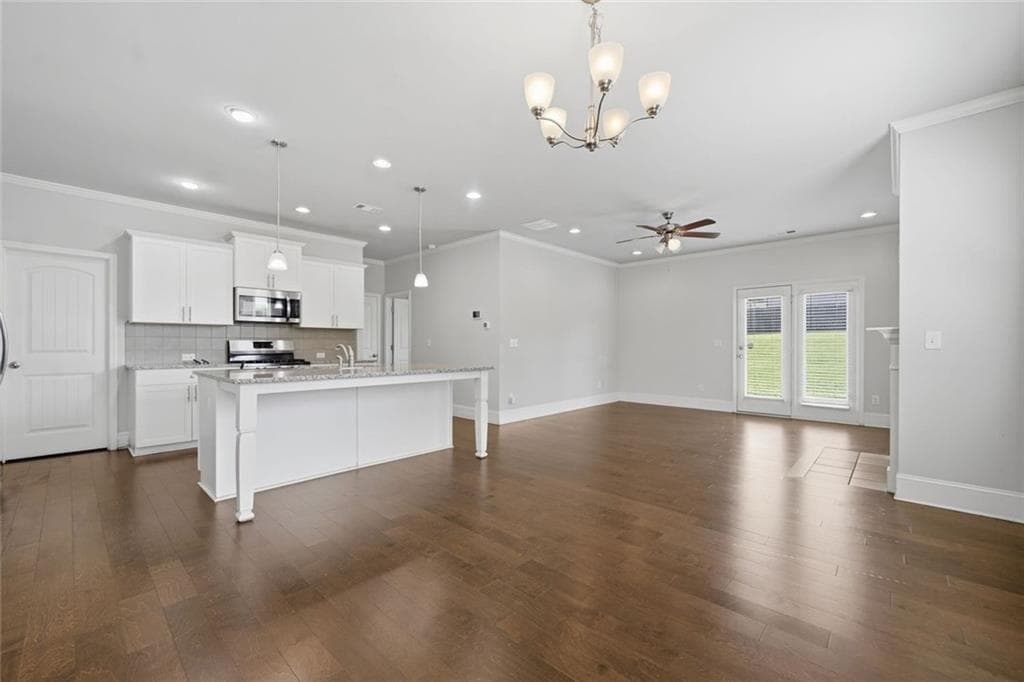 5 bedroom, 3 bathroom, 2,442 sq ft single family residence for sale at 4480 Huron Drive, Cumming, GA 30028 — photo 5