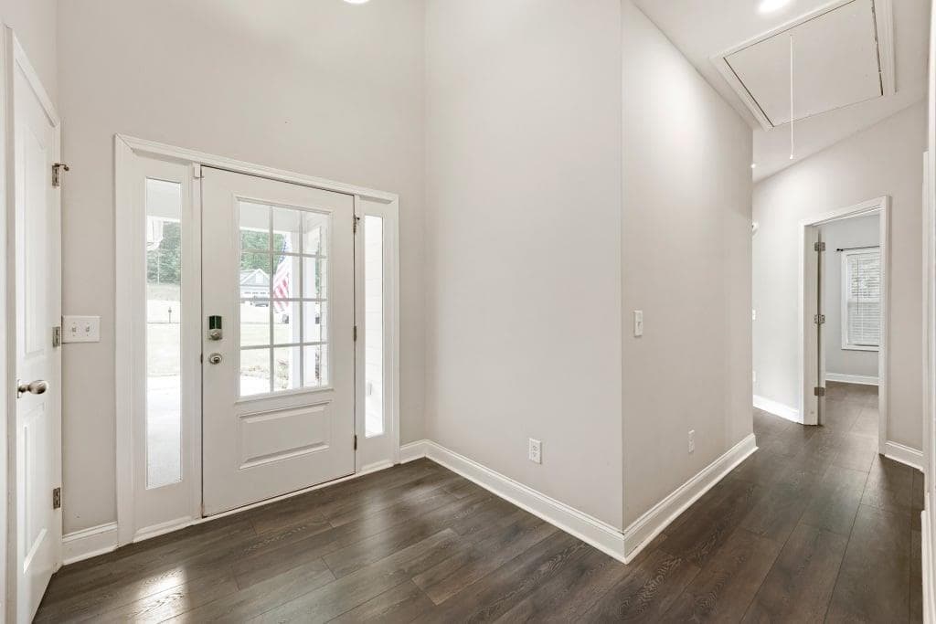 3 bedroom, 2 bathroom, 1,736 sq ft single family residence for sale at 415 Smallwood Lane, Douglasville, GA 30134 — photo 5