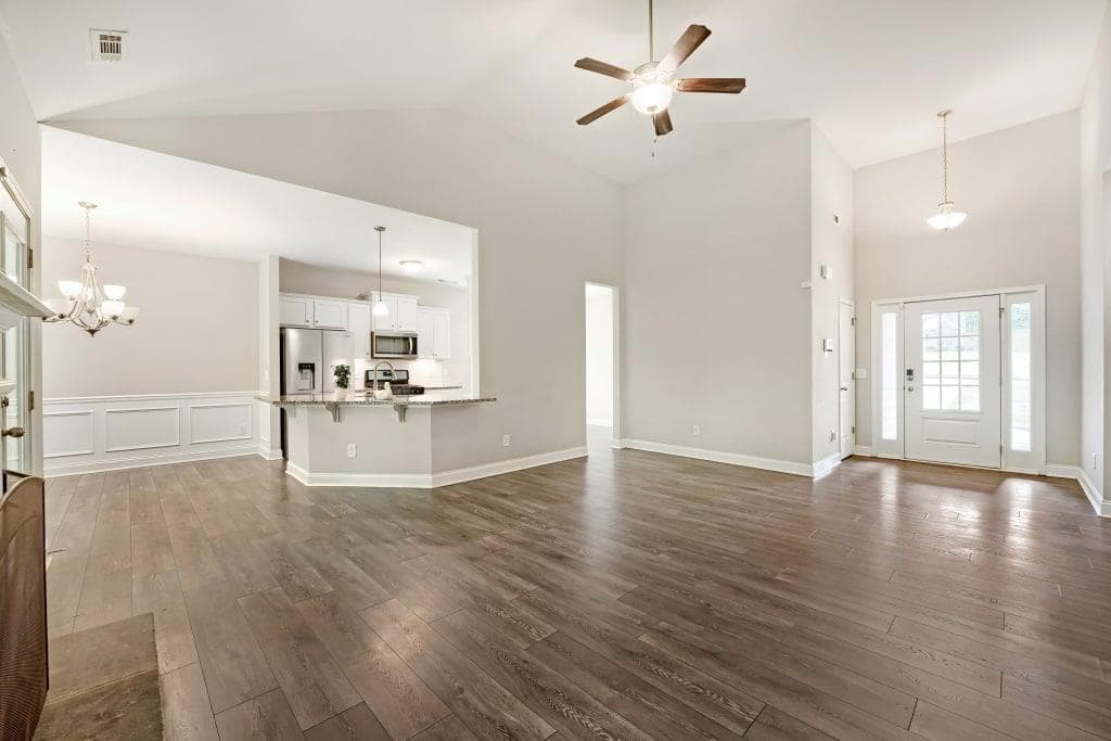 3 bedroom, 2 bathroom, 1,736 sq ft single family residence for sale at 415 Smallwood Lane, Douglasville, GA 30134 — photo 8