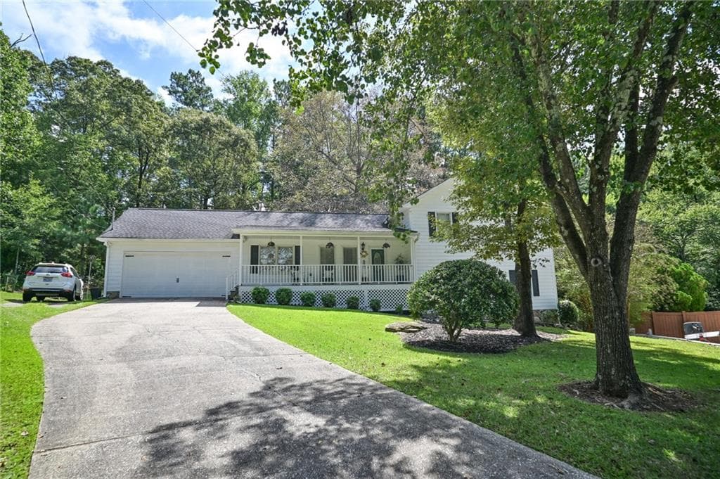 4 bedroom, 2 bathroom, 1,976 sq ft single family residence for sale at 307 Rockland Way, Lawrenceville, GA 30046 — photo 6