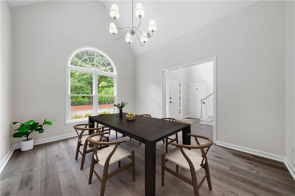 4 bedroom, 3 bathroom, 2,228 sq ft single family residence for sale at 4052 Thornbrook Lane, Marietta, GA 30066 — photo 2