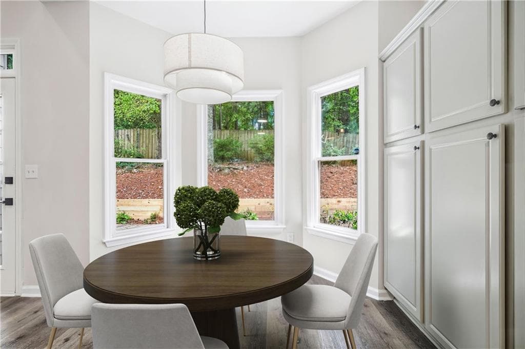 4 bedroom, 3 bathroom, 2,228 sq ft single family residence for sale at 4052 Thornbrook Lane, Marietta, GA 30066 — photo 4
