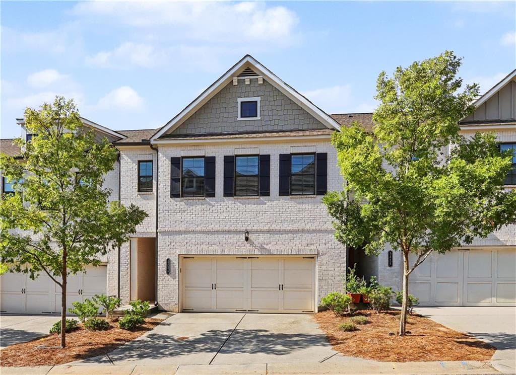 3 bedroom, 3 bathroom, 2,225 sq ft townhouse for sale at 3434 Senna Road, Duluth, GA 30096