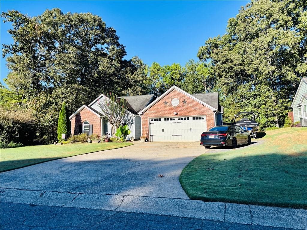 3 bedroom, 2 bathroom, 1,746 sq ft single family residence for rent at 523 Bluff Court, Woodstock, GA 30188 for $2,795 a month — photo 2