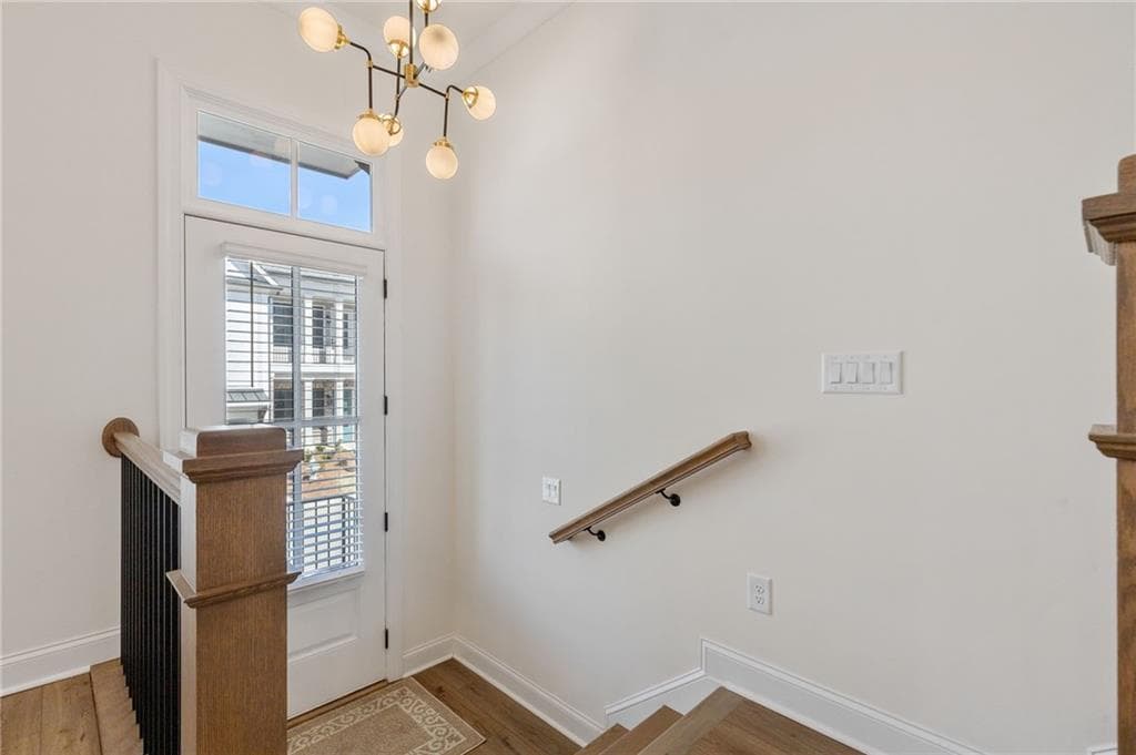 3 bedroom, 4 bathroom, 2,200 sq ft townhouse for sale at 4546 Watervale Way, Peachtree Corners, GA 30092 — photo 4
