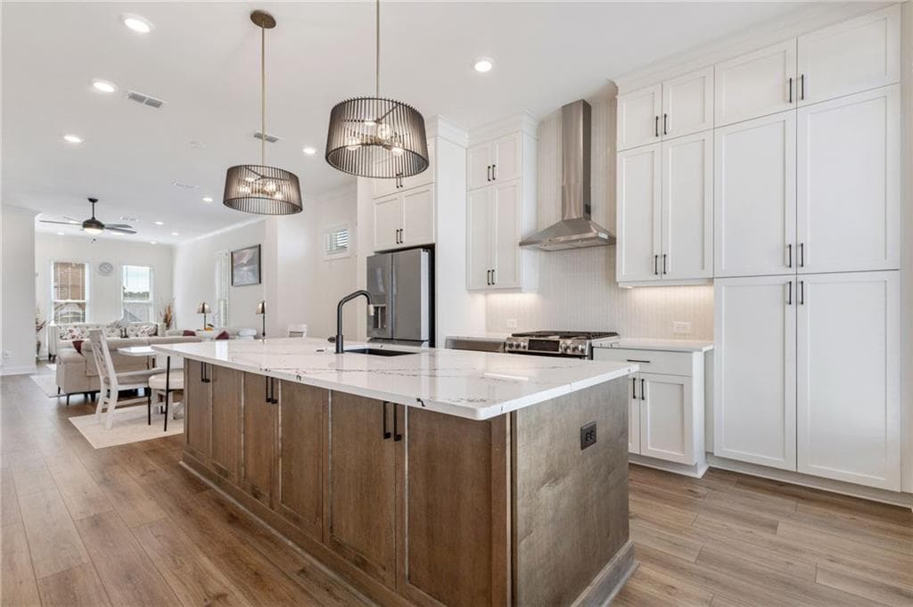 3 bedroom, 4 bathroom, 2,200 sq ft townhouse for sale at 4546 Watervale Way, Peachtree Corners, GA 30092 — photo 6