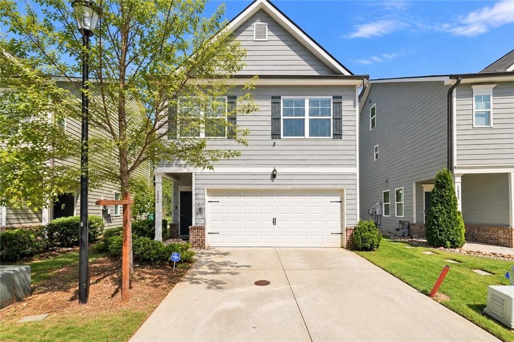 3 bedroom, 3 bathroom, 1,876 sq ft home for sale at 1620 Jacobs Way, Tucker, GA