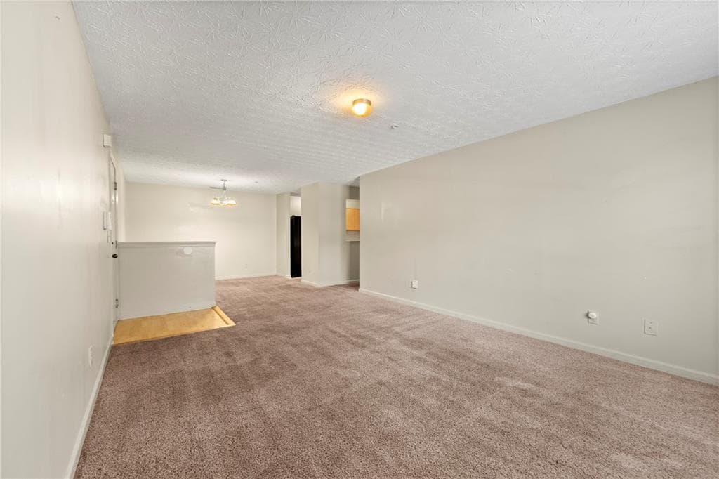 3 bedroom, 2 bathroom, 1,292 sq ft condominium for rent at 9202 Fairington Ridge Circle, Lithonia, GA 30038 for $1,375 a month — photo 5