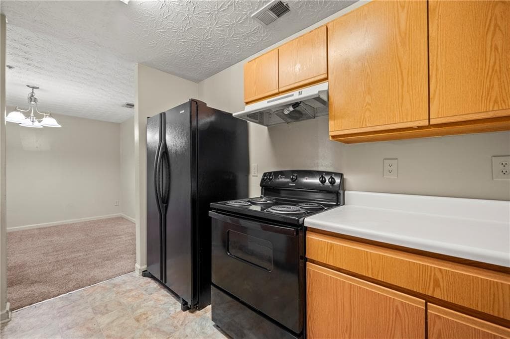 3 bedroom, 2 bathroom, 1,292 sq ft condominium for rent at 9202 Fairington Ridge Circle, Lithonia, GA 30038 for $1,375 a month — photo 9