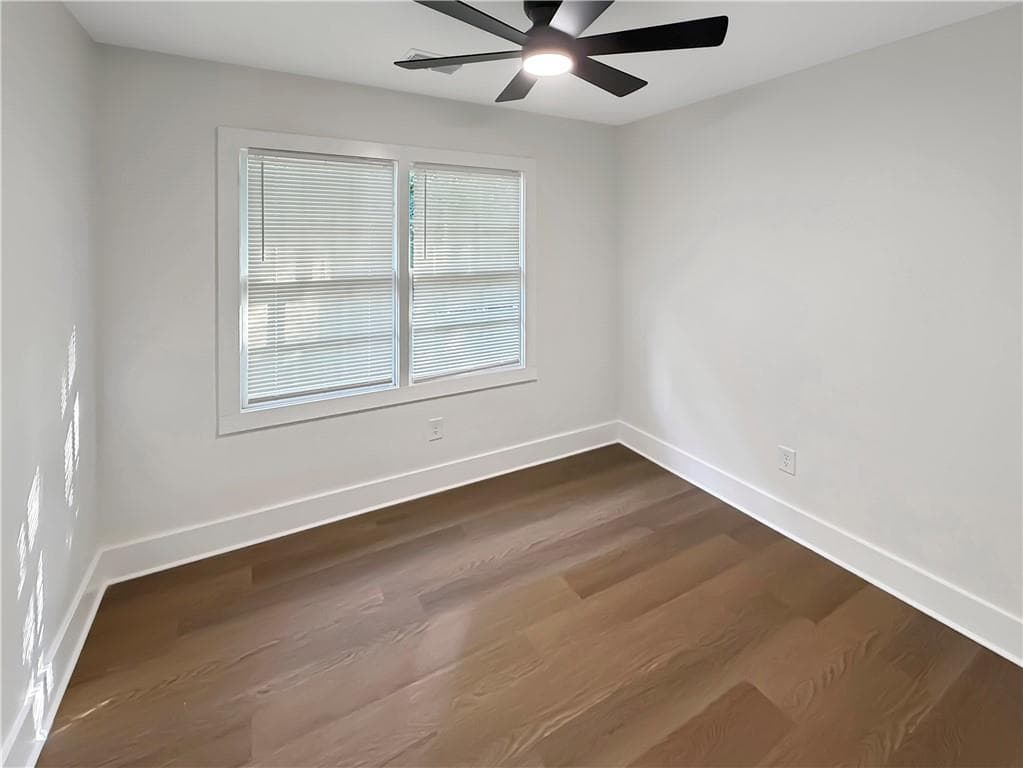 4 bedroom, 2 bathroom, 1,326 sq ft single family residence for sale at 4133 Canby Lane, Decatur, GA 30035 — photo 10