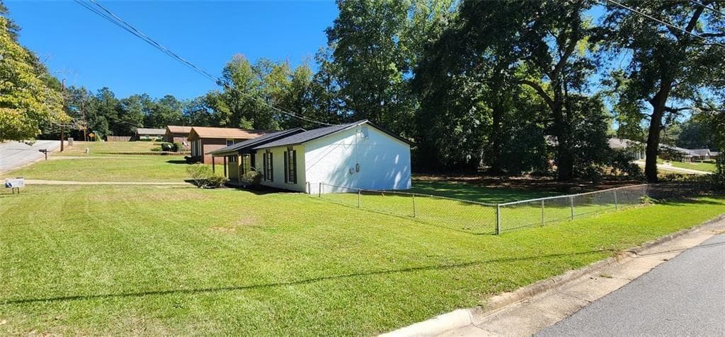 4 bedroom, 2 bathroom, 1,273 sq ft single family residence for sale at 118 Patton Drive, Columbus, GA 31903 — photo 6