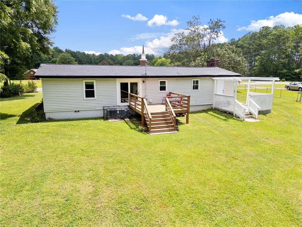 3 bedroom, 2 bathroom, 1,225 sq ft single family residence for sale at 850 New Hope Road, Fayetteville, GA 30214 — photo 5