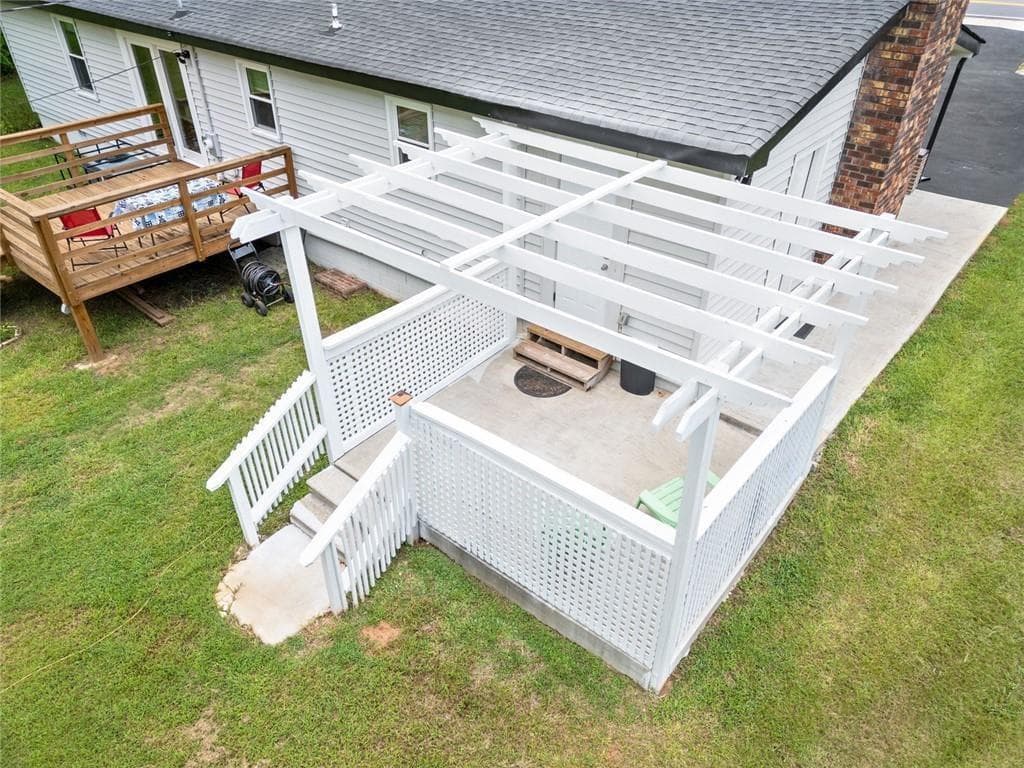 3 bedroom, 2 bathroom, 1,225 sq ft single family residence for sale at 850 New Hope Road, Fayetteville, GA 30214 — photo 7