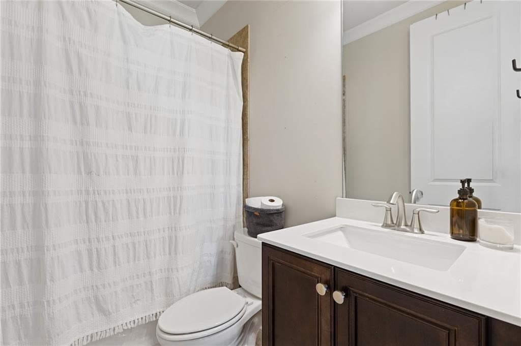 3 bedroom, 4 bathroom, 2,128 sq ft townhouse for sale at 6044 Lucas Street, Norcross, GA 30071 — photo 8