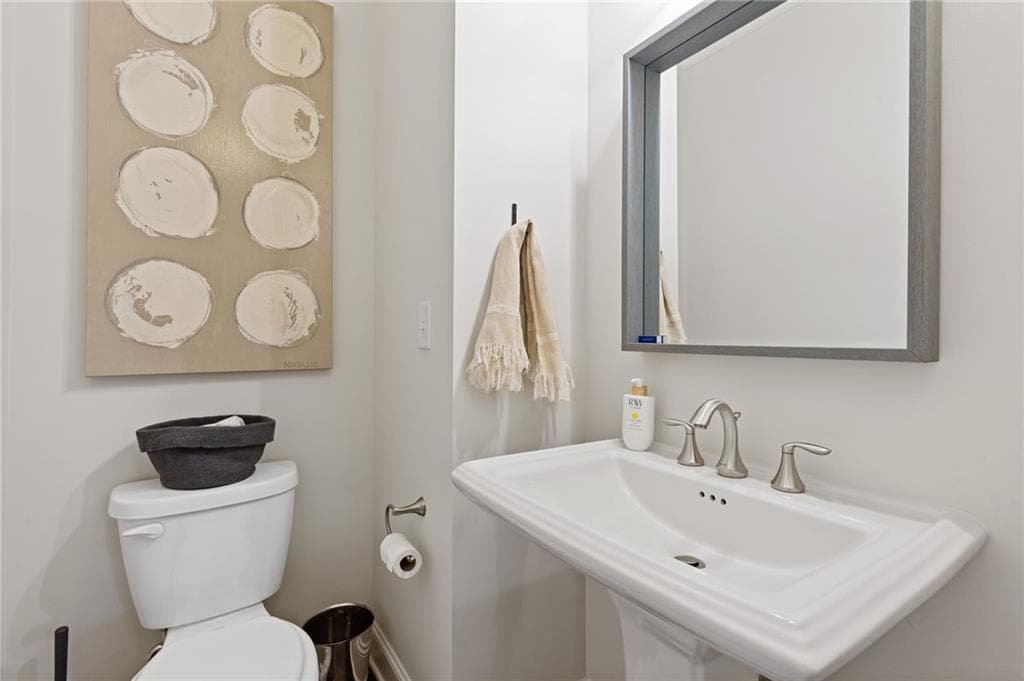 3 bedroom, 4 bathroom, 2,128 sq ft townhouse for sale at 6044 Lucas Street, Norcross, GA 30071 — photo 10