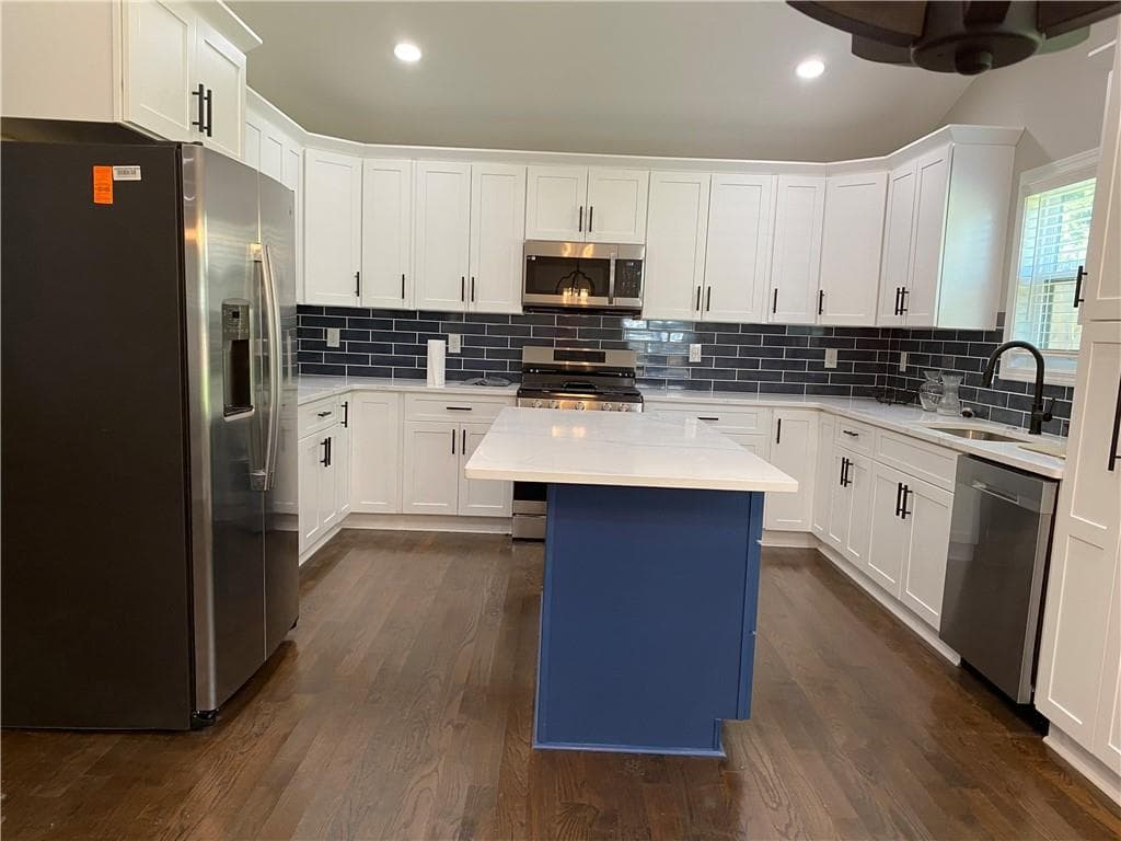 3 bedroom, 3 bathroom, 2,317 sq ft single family residence for rent at 3932 Cherokee Trail, Suwanee, GA 30024 for $2,600 a month — photo 7