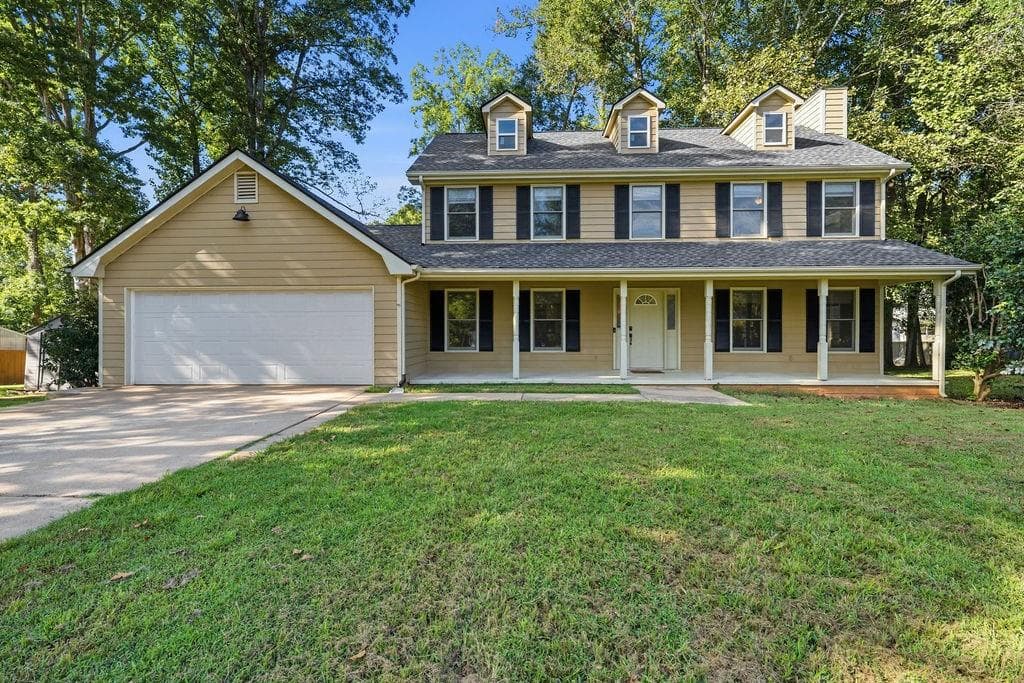3 bedroom, 1,924 sq ft home for sale at 18 Heather Lane, Villa Rica, GA