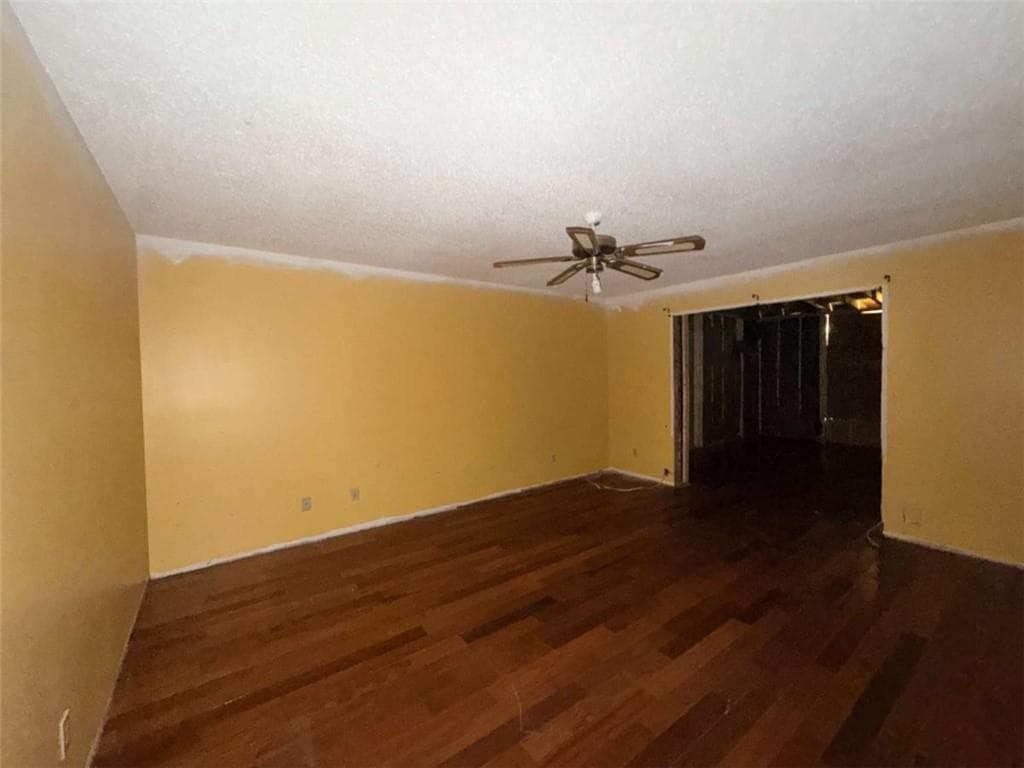 3 bedroom, 1 bathroom, 3,154 sq ft single family residence for sale at 235 Butler Bridge Drive, Mcdonough, GA 30252 — photo 5
