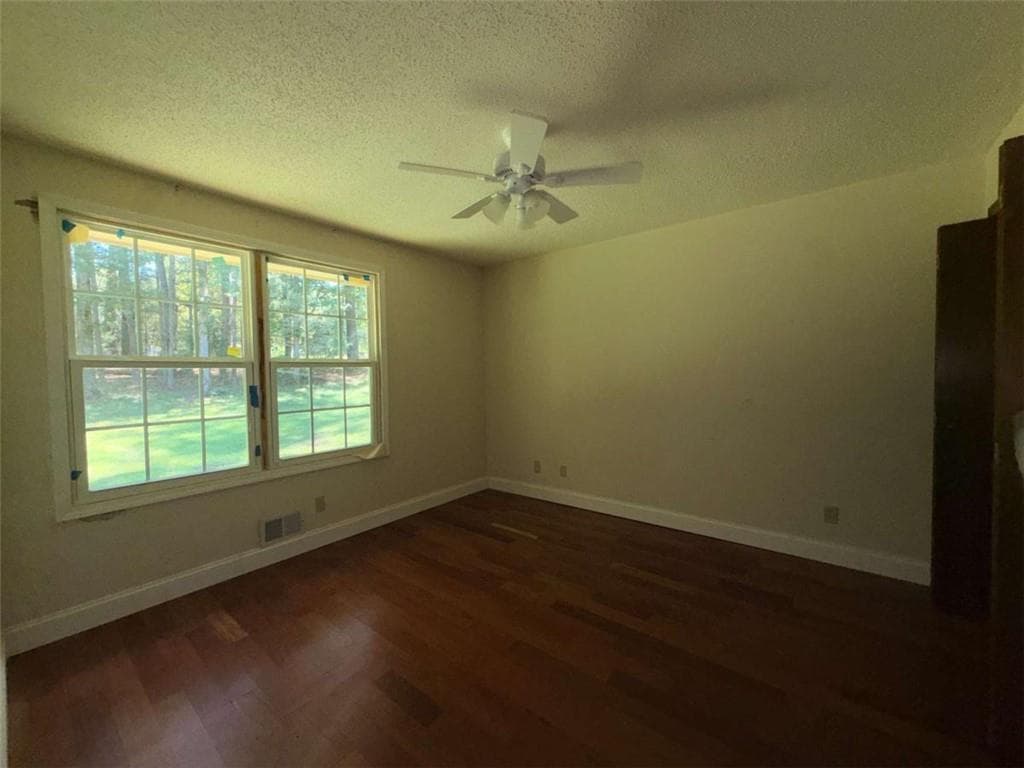 3 bedroom, 1 bathroom, 3,154 sq ft single family residence for sale at 235 Butler Bridge Drive, Mcdonough, GA 30252 — photo 7