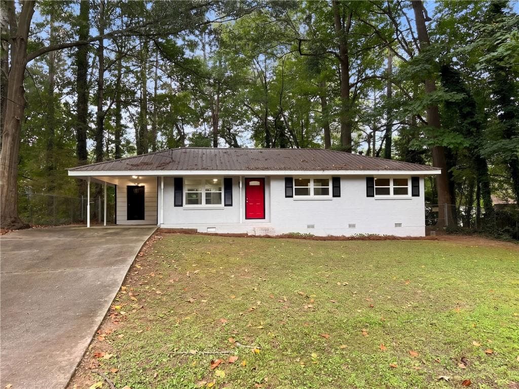 3 bedroom, 2 bathroom, 1,143 sq ft single family residence for sale at 4059 Canby Lane, Decatur, GA 30035
