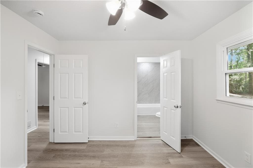 3 bedroom, 2 bathroom, 1,143 sq ft single family residence for sale at 4059 Canby Lane, Decatur, GA 30035 — photo 4