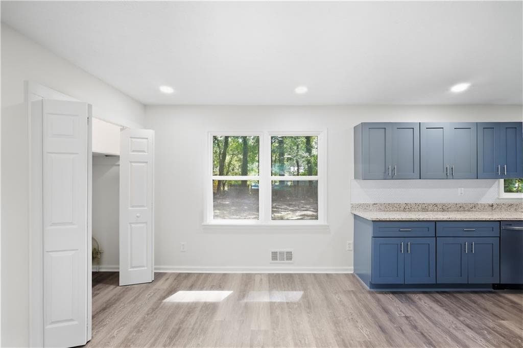 3 bedroom, 2 bathroom, 1,143 sq ft single family residence for sale at 4059 Canby Lane, Decatur, GA 30035 — photo 7