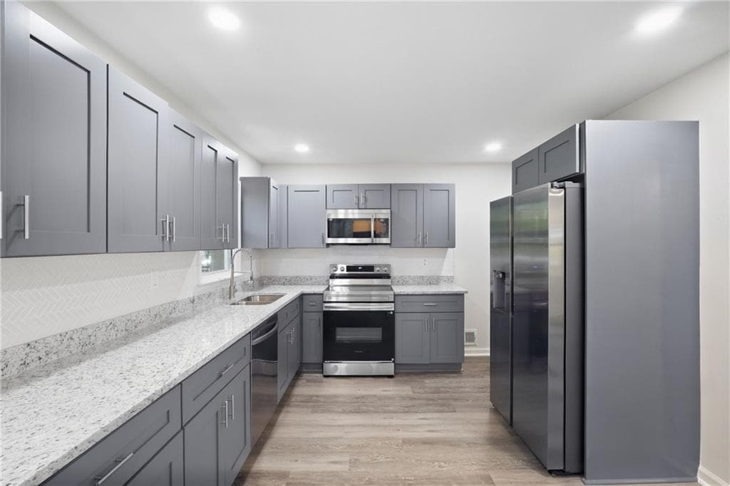 3 bedroom, 2 bathroom, 1,143 sq ft single family residence for sale at 4059 Canby Lane, Decatur, GA 30035 — photo 8