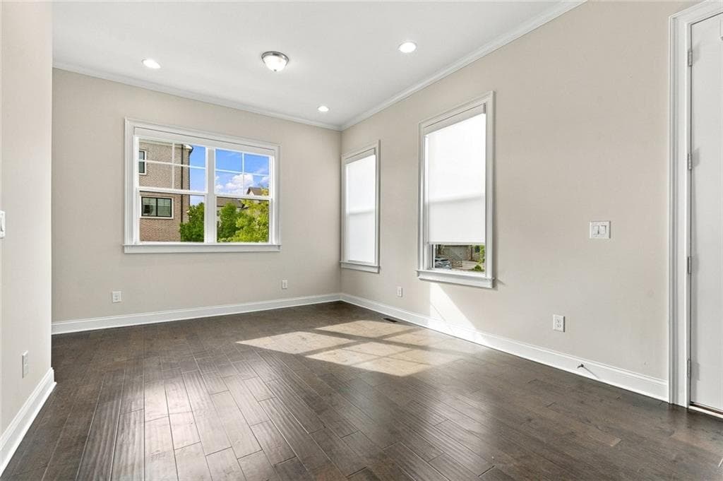 4 bedroom, 4 bathroom, 2,632 sq ft townhouse for sale at 112 Harlow Circle, Roswell, GA 30076 — photo 8
