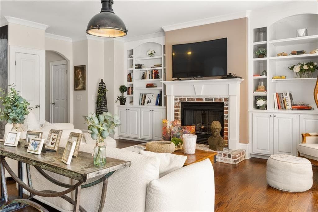 4 bedroom, 4 bathroom, 2,893 sq ft townhouse for sale at 2671 Colgan Court, Atlanta, GA 30317 — photo 1 of 41