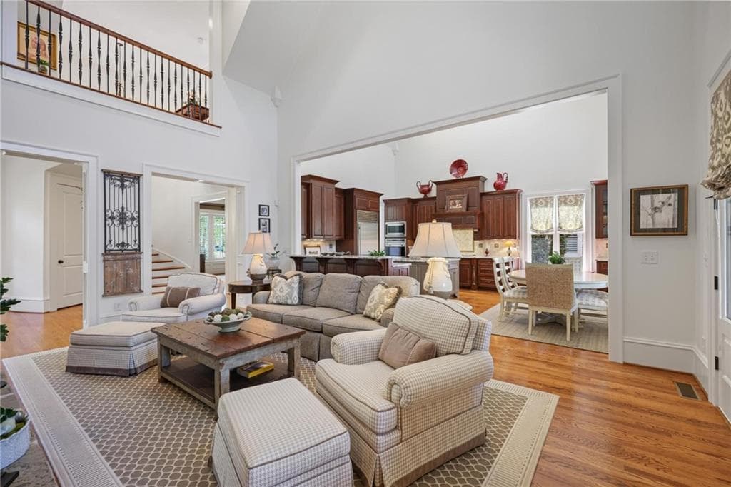 4 bedroom, 4 bathroom, 3,954 sq ft single family residence for sale at 4238 Westriver Park, Berkeley Lake, GA 30096 — photo 9