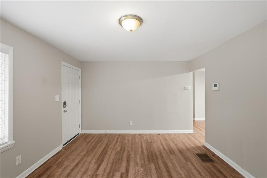 3 bedroom, 1 bathroom, 1,025 sq ft single family residence for sale at 3645 Croft Place, Atlanta, GA 30331 — photo 7