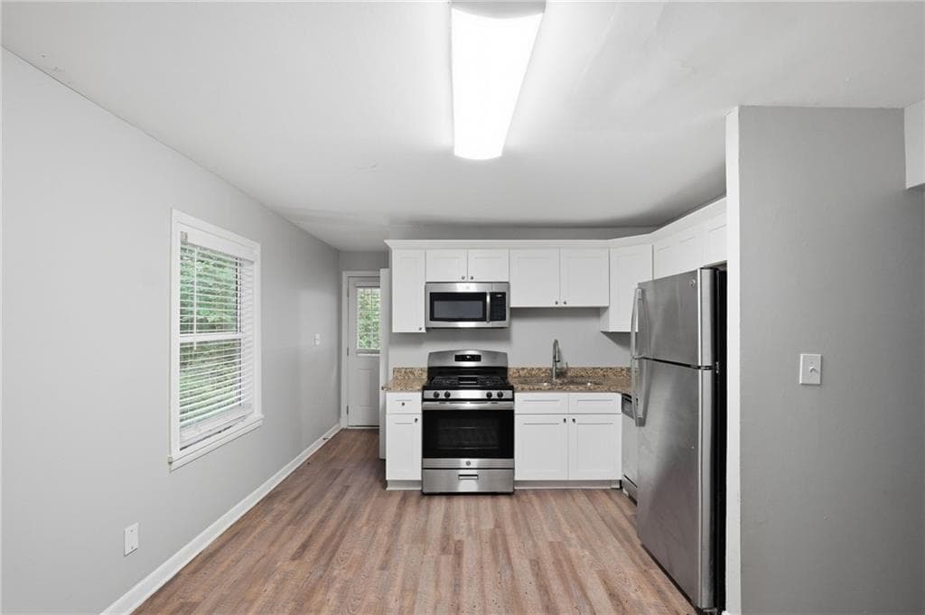 3 bedroom, 1 bathroom, 1,025 sq ft single family residence for sale at 3645 Croft Place, Atlanta, GA 30331 — photo 8