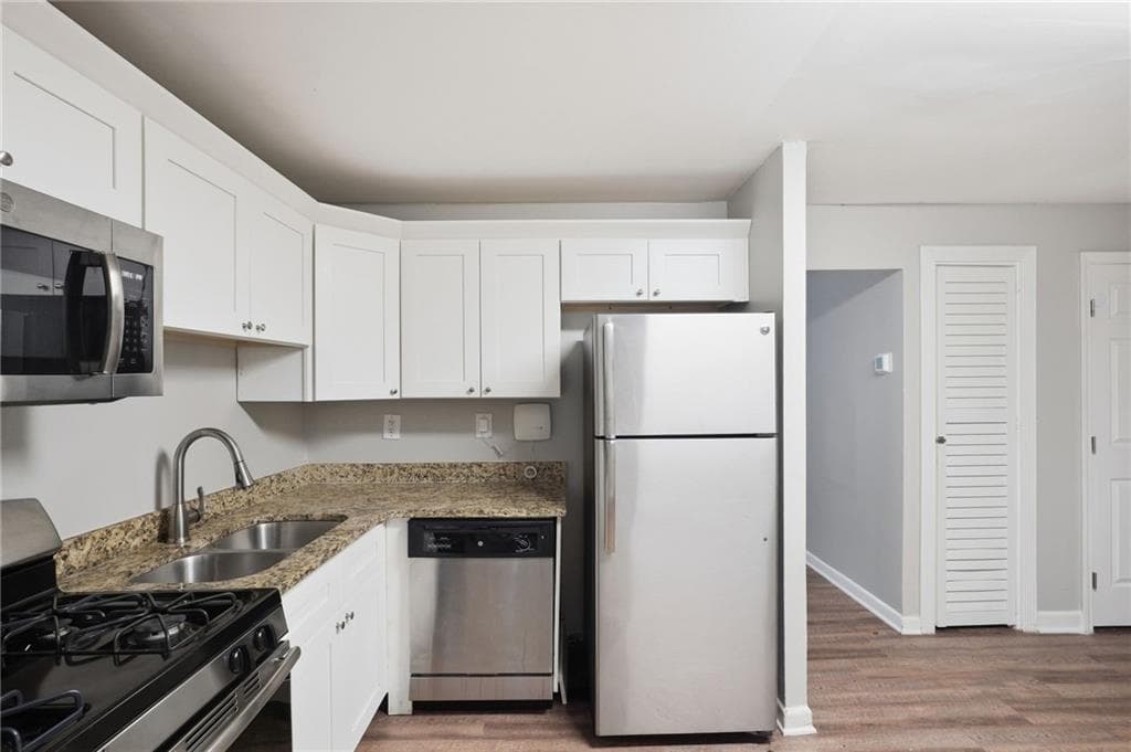 3 bedroom, 1 bathroom, 1,025 sq ft single family residence for sale at 3645 Croft Place, Atlanta, GA 30331 — photo 9
