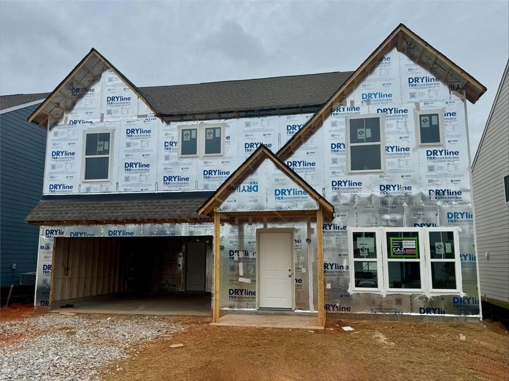 5 bedroom, 3 bathroom, 2,800 sq ft single family residence for sale at 178 Warrior Court, Hoschton, GA 30548