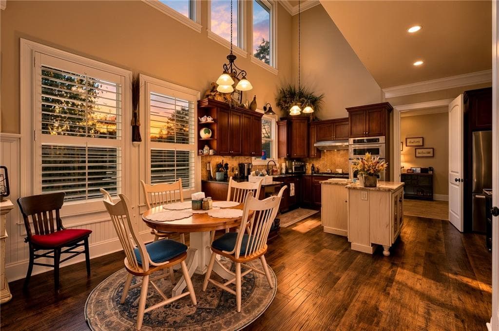 5 bedroom, 4 bathroom, 3,530 sq ft single family residence for sale at 968 Dogwood Way, Dawsonville, GA 30534 — photo 5
