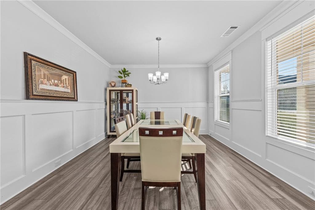 6 bedroom, 5 bathroom, 3,150 sq ft single family residence for sale at 625 Fenwick Park Drive, Lawrenceville, GA 30045 — photo 7