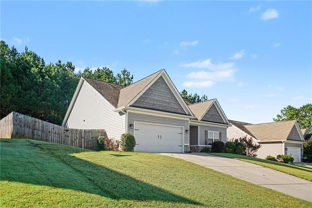 3 bedroom, 2 bathroom, 1,728 sq ft single family residence for sale at 271 Alexandria Way, Dallas, GA 30132 — photo 3