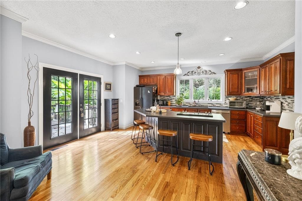 3 bedroom, 5 bathroom, 3,062 sq ft single family residence for sale at 401 Ginger Trail, Demorest, GA 30535 — photo 6