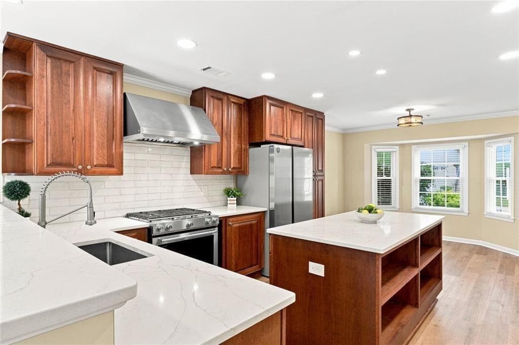 2 bedroom, 3 bathroom, 1,374 sq ft townhouse for sale at 222 Forkner Drive #10, Decatur, GA 30030 — photo 4