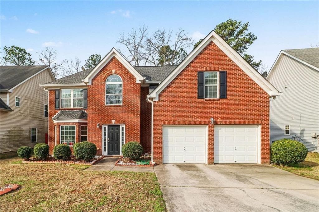 4 bedroom, 3 bathroom, 2,565 sq ft single family residence under contract at 5759 Shoals Place Trail, Atlanta, GA 30349 — photo 2