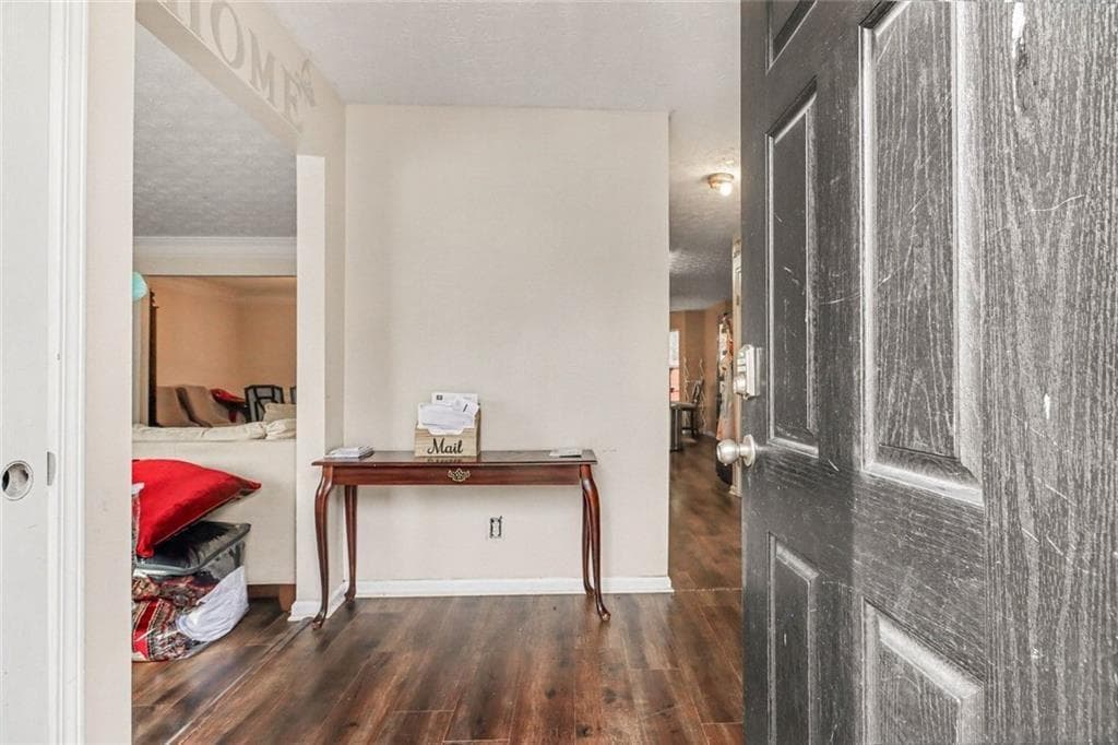 4 bedroom, 3 bathroom, 2,565 sq ft single family residence under contract at 5759 Shoals Place Trail, Atlanta, GA 30349 — photo 5