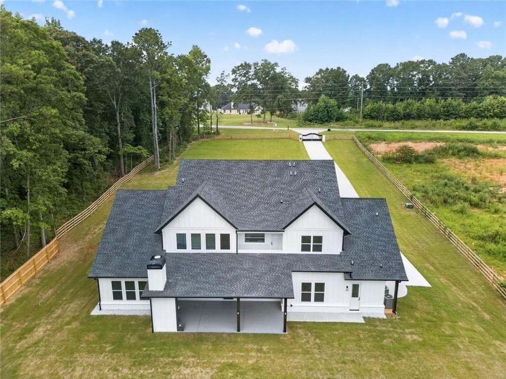 5 bedroom, 5 bathroom, 4,680 sq ft single family residence for sale at 127 Tanners Bridge Road, Bethlehem, GA 30620 — photo 7