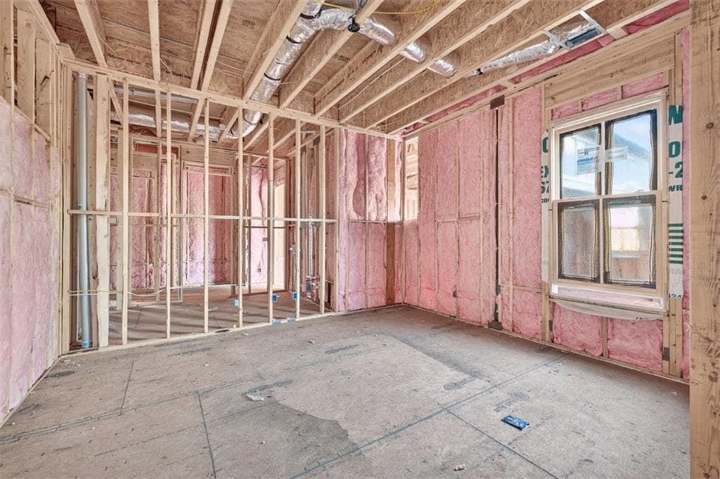 4 bedroom, 5 bathroom, 3,582 sq ft single family residence for sale at 271 Lake Vista Drive, Statham, GA 30666 — photo 6