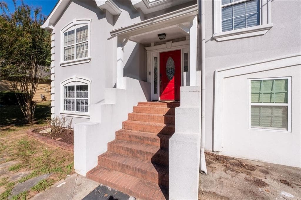 6 bedroom, 4 bathroom, 3,114 sq ft single family residence for sale at 61 Oxford Brook Way, Lawrenceville, GA 30046 — photo 5