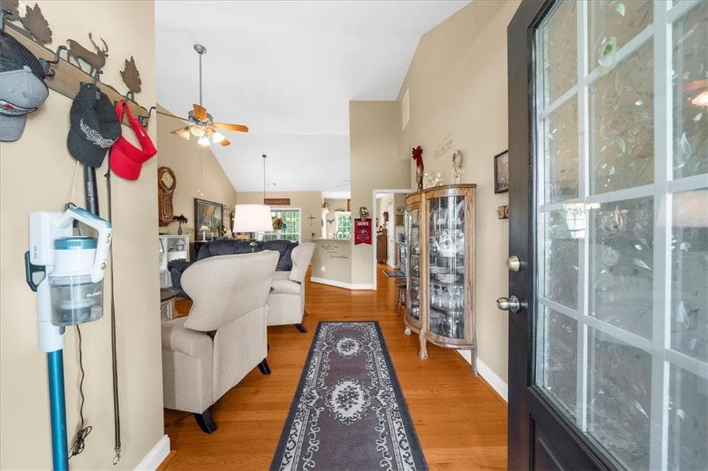4 bedroom, 3 bathroom, 2,572 sq ft single family residence for sale at 221 Timber Ridge Drive, Clarkesville, GA 30523 — photo 4
