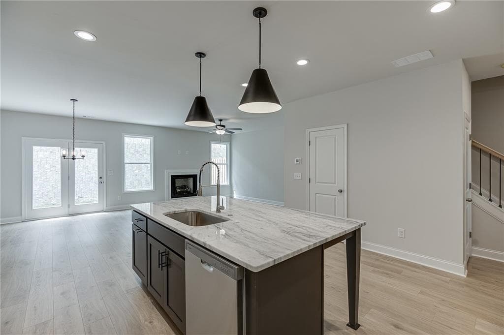 3 bedroom, 3 bathroom, 1,834 sq ft townhouse for sale at 761 Woods Chapel Road Lot 96, Sugar Hill, GA 30518 — photo 10