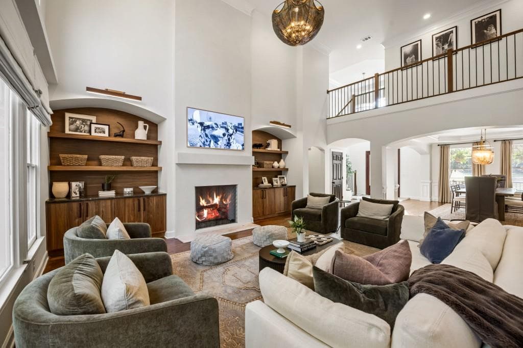 5 bedroom, 5 bathroom, 7,264 sq ft single family residence for sale at 190 Oakhurst Leaf Drive, Milton, GA 30004 — photo 7